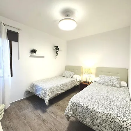Modern With Sea Views In Apartmán *